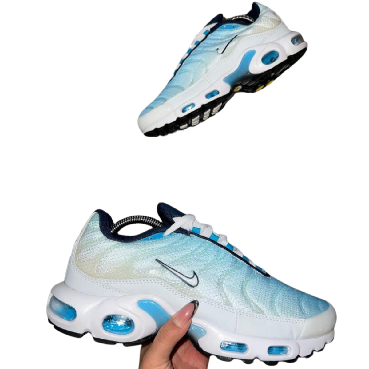 Zapatillas Nike Air Max TN Plus Hombre: La Mejor Opción para Estilo y Comodidad. Si estás buscando el calzado perfecto que combine estilo, comodidad y rendimiento, las zapatillas Nike Air Max TN Plus hombre son la opción ideal para ti. En Onlineshoppingcenterg , entendemos que al comprar zapatillas, no solo buscas un par para caminar, sino también una declaración de moda. En este artículo, te ayudaremos a descubrir por qué estas zapatillas son una inversión inteligente, cómo elegir el modelo perfecto para ti, y cómo puedes aprovechar las ofertas disponibles en nuestra tienda.  ¿Por qué elegir Zapatillas Nike Air Max TN Plus Hombre? Las zapatillas Nike Air Max TN Plus son icónicas por varias razones. Lanzada por primera vez en 1998, este modelo ha captado la atención de atletas y amantes de la moda urbana por igual. Pero, ¿qué hace que las Nike TN sean tan especiales? 1. Tecnología Tuned Air Una de las principales razones por las que los usuarios eligen las Nike Air Max TN Plus es la tecnología Tuned Air . Esta innovación se basa en proporcionar una amortiguación precisa en las zonas donde el pie más lo necesita, reduciendo el impacto de cada pisada y mejorando la estabilidad. Ideal para hombres que buscan zapatillas no solo para el día a día, sino también para actividades deportivas o largas caminatas.  2. Diseño atemporal El diseño de las Nike Air Max TN Plus es simplemente único. Su distintiva estética con líneas fluidas en la parte superior y una suela visible de Air Max las convierte en un modelo reconocible al instante. Ya sea que elijas las clásicas Nike TN blancas o las elegantes Nike TN negras , estarás garantizando un estilo que nunca pasa de moda.  3. Variedad de colores y modelos En Onlineshoppingcenterg , ofrecemos una amplia variedad de Nike Air Max Plus TN , desde los modelos clásicos como el Nike TN Plus 3 hasta las versiones más recientes como las Nike Air Max Plus TN Ultra . Puedes encontrar opciones que se adaptan a tu personalidad y estilo de vida, asegurándote de tener el par perfecto para cualquier ocasión.